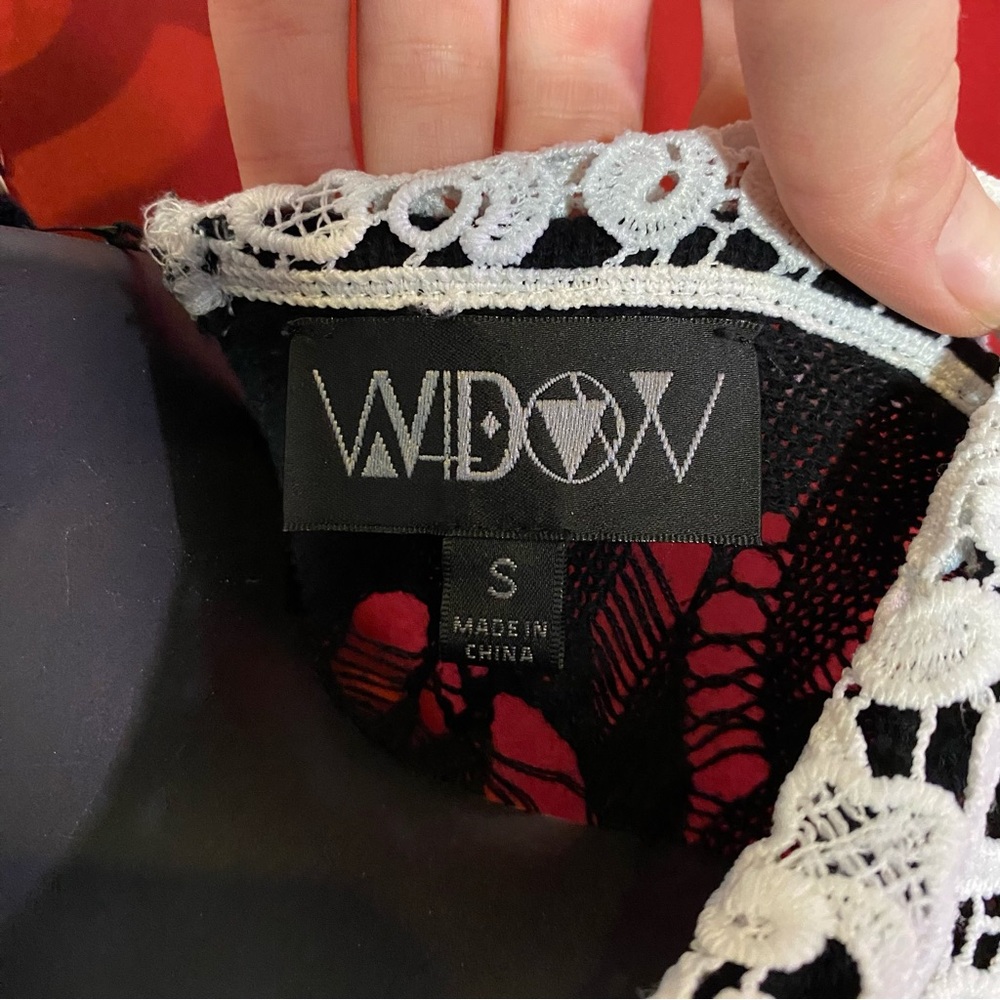 SOLD: Widow Dolls Kill Black Distressed Sweater Lace Collar S - Picture 2 of 10
